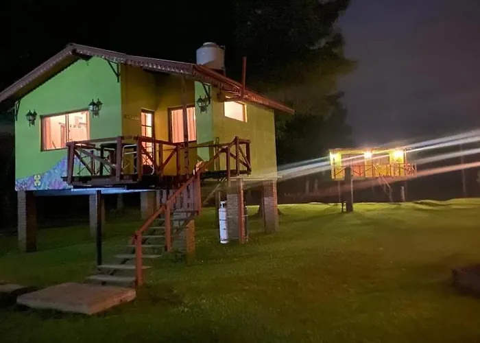 Cabanas En El Delta Cabana Floppy Y Mora